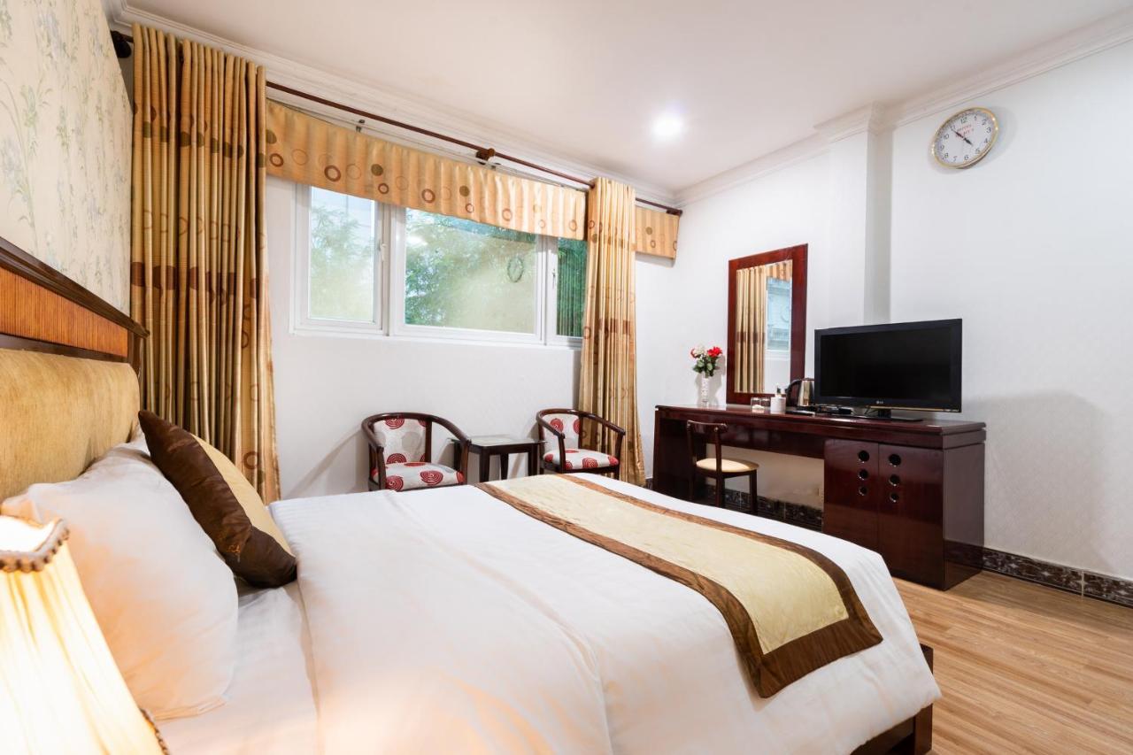 Cosmo Central Hotel Ho Chi Minh Екстер'єр фото