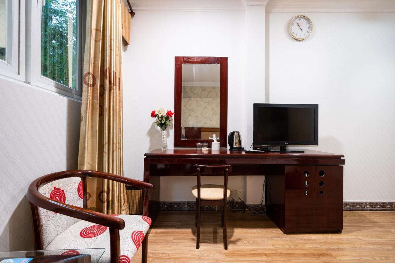 Cosmo Central Hotel Ho Chi Minh Екстер'єр фото