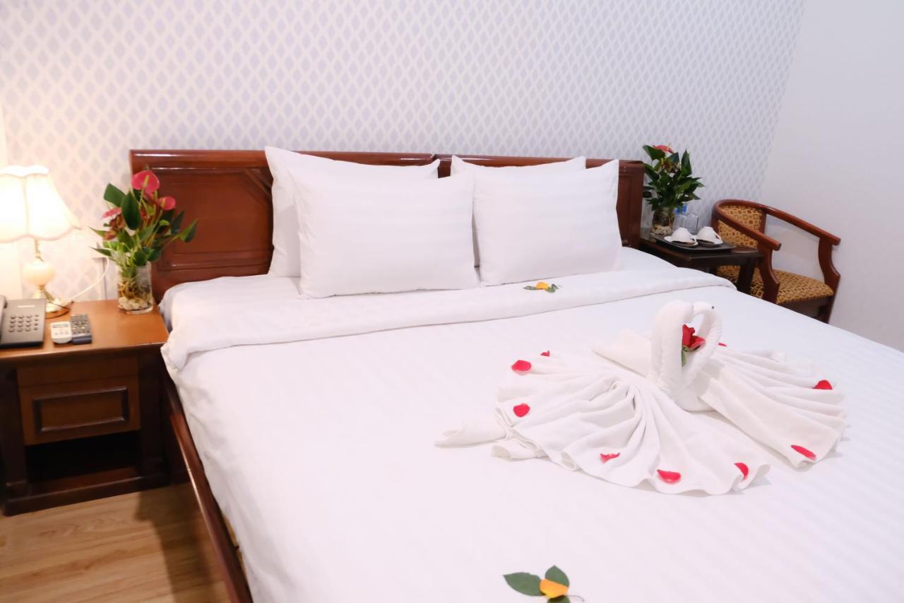 Cosmo Central Hotel Ho Chi Minh Екстер'єр фото