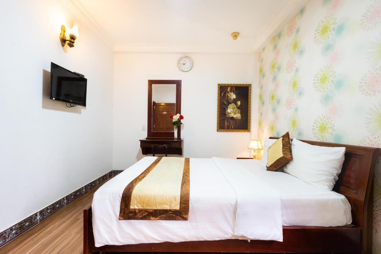 Cosmo Central Hotel Ho Chi Minh Екстер'єр фото