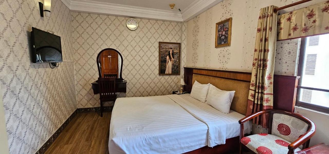 Cosmo Central Hotel Ho Chi Minh Екстер'єр фото