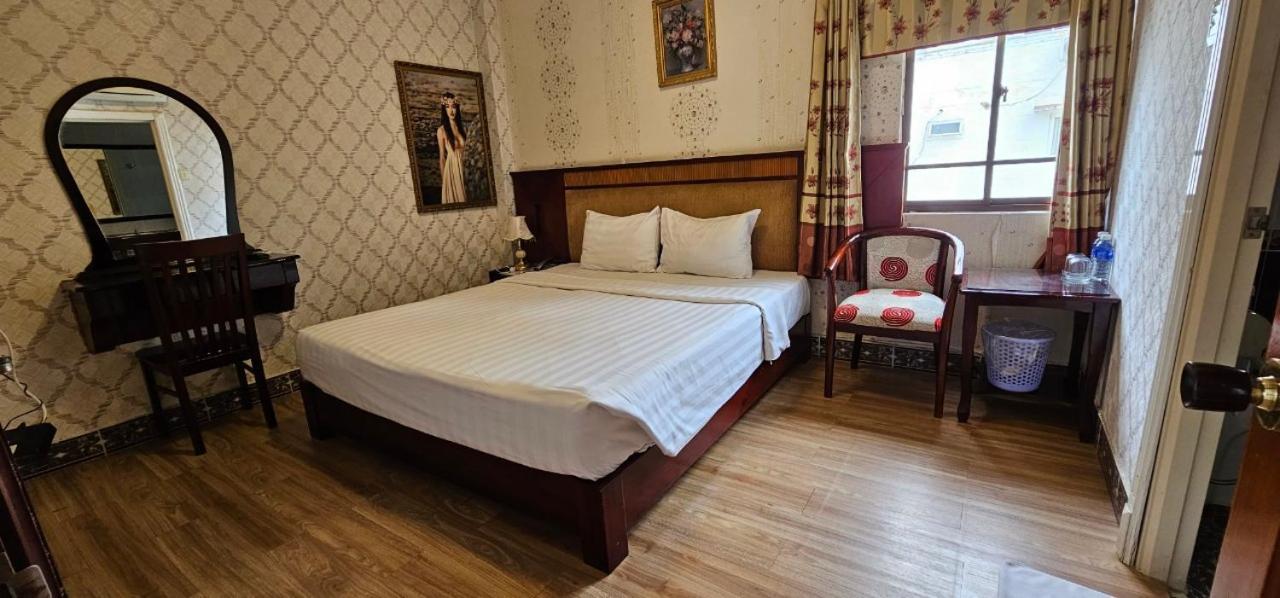Cosmo Central Hotel Ho Chi Minh Екстер'єр фото