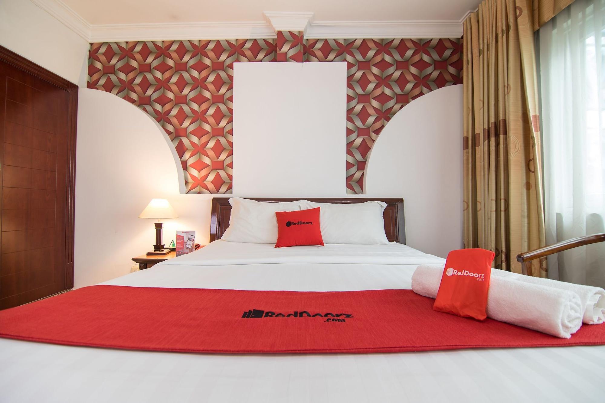 Cosmo Central Hotel Ho Chi Minh Екстер'єр фото
