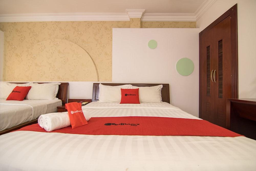 Cosmo Central Hotel Ho Chi Minh Екстер'єр фото